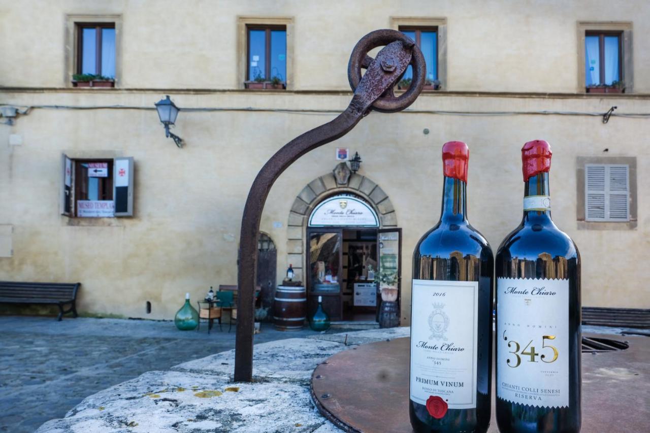 Rooms And Wine Al Castello Monteriggioni Luaran gambar