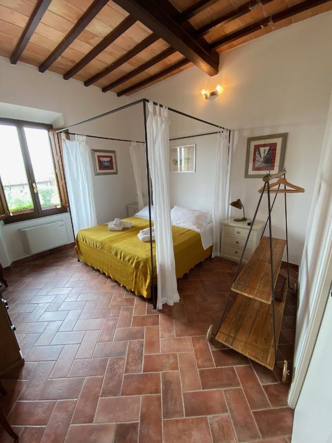 Rooms And Wine Al Castello Monteriggioni Luaran gambar