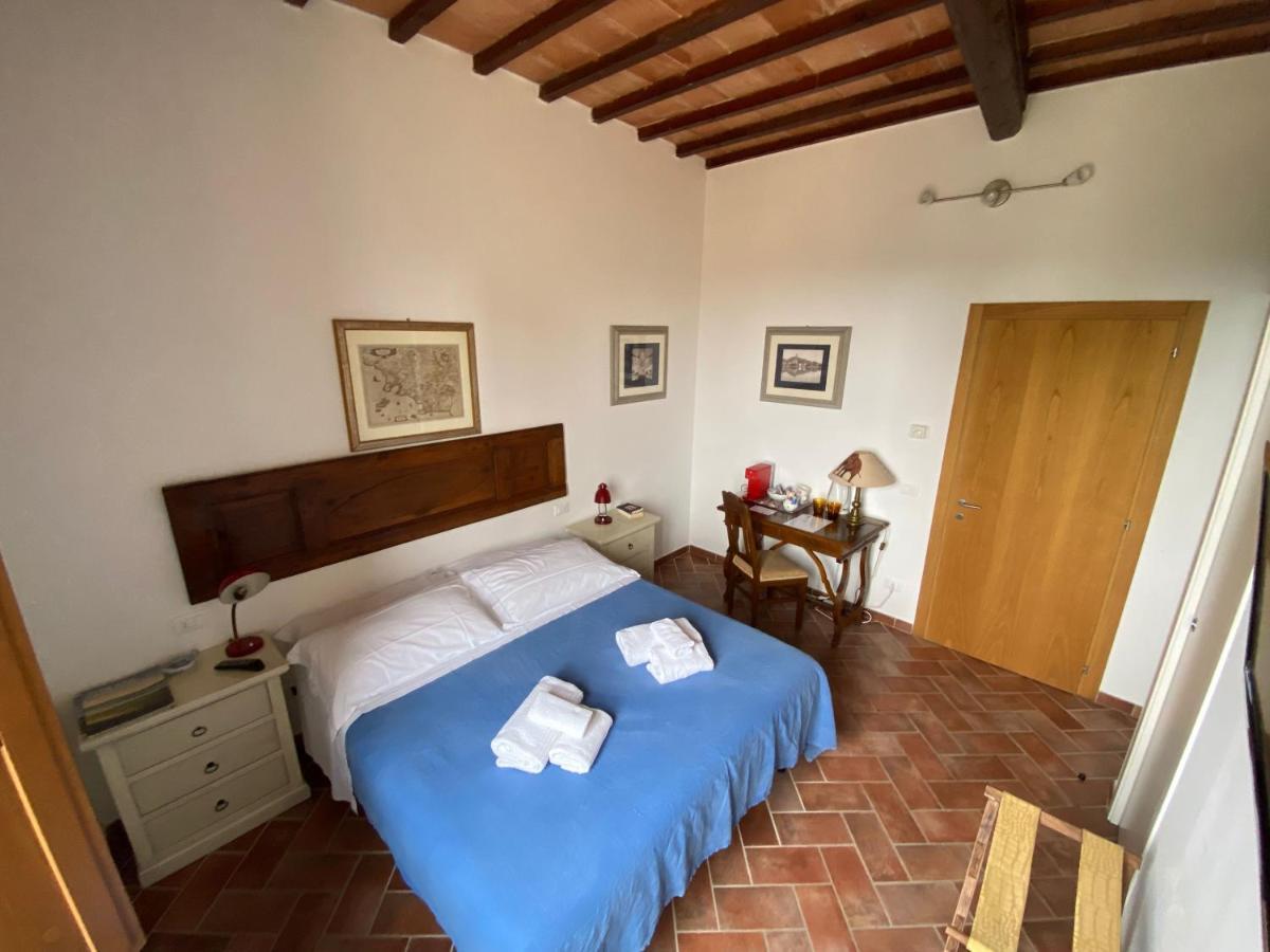 Rooms And Wine Al Castello Monteriggioni Luaran gambar